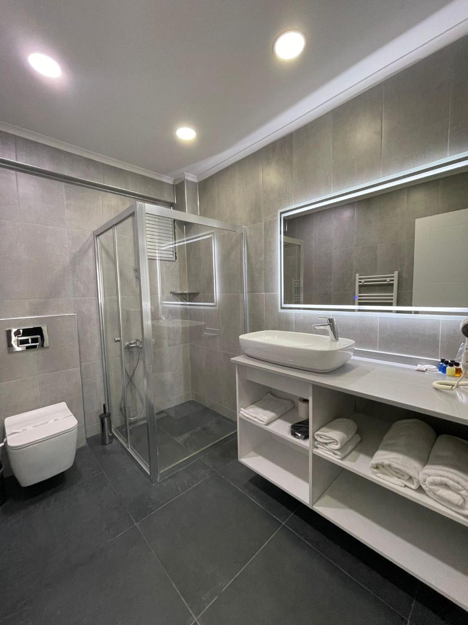 On4 Rooms & Suites Стамбул Экстерьер фото